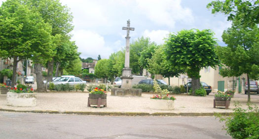 Place de Saint-Jean-de-Vaulx (38220)